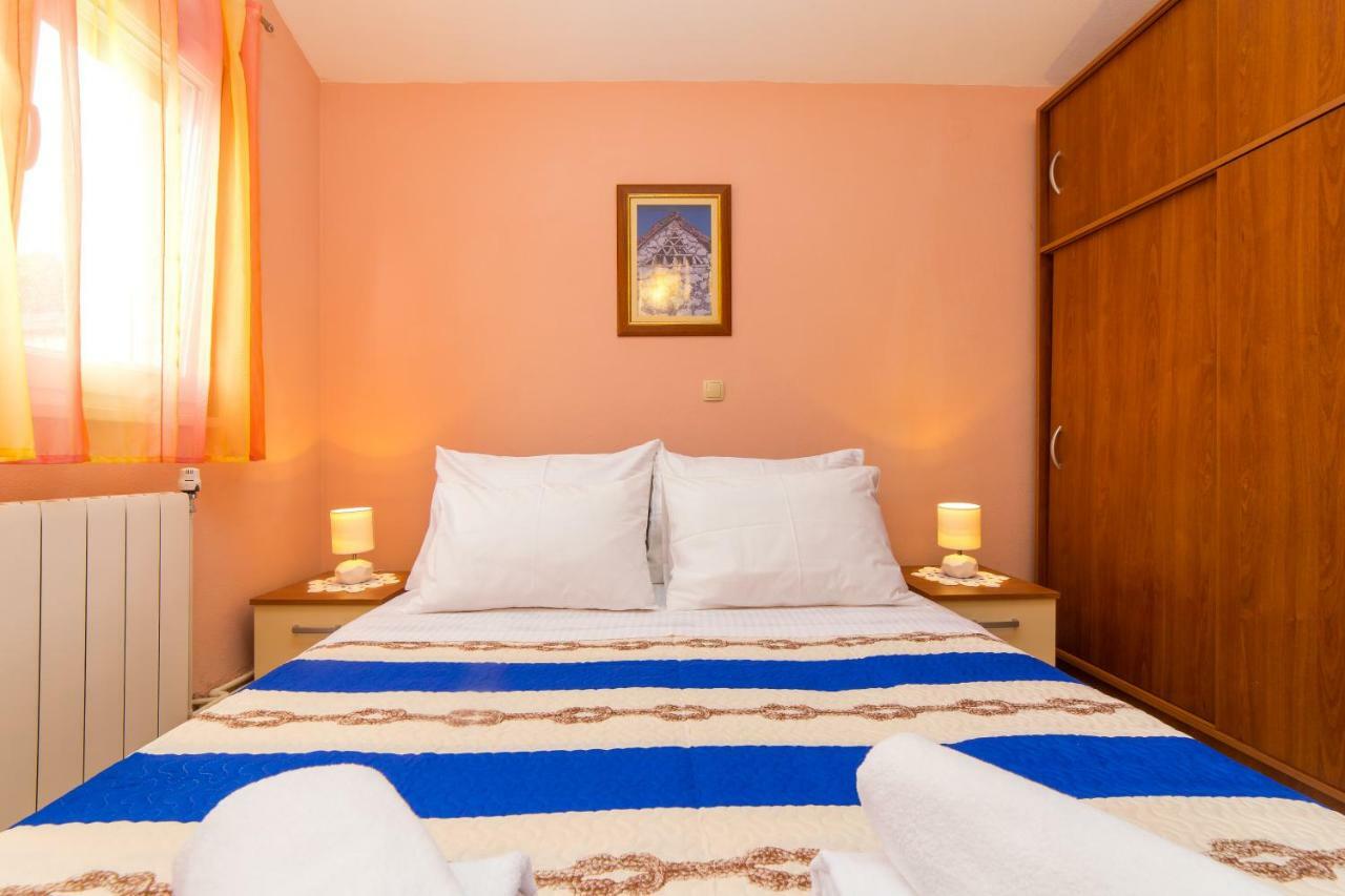 Holiday Home Ana Labin  Esterno foto